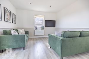 Lounge- click for photo gallery